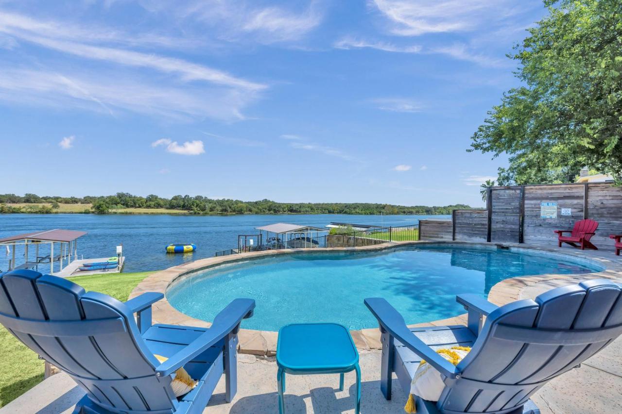 119 Christopher Concierge Services Available Kingsland Экстерьер фото